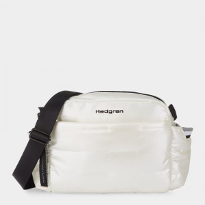 White Women's Hedgren Cozy Shoulder Bags | DHC7692LC