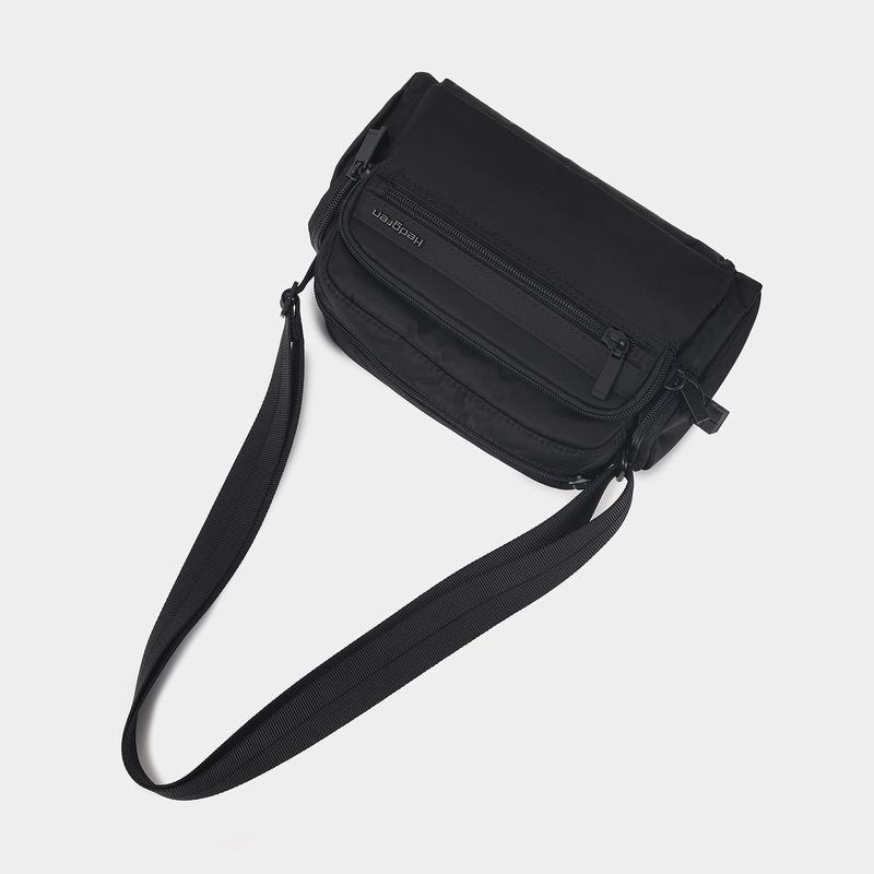 Black Women's Hedgren Emily Crossbody Bags | VBY8620UL