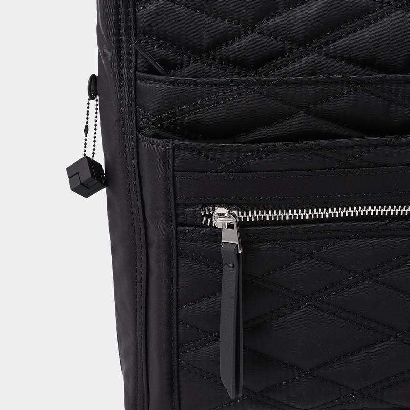 Black Women's Hedgren Orva Crossbody Bags | JPZ3799NE