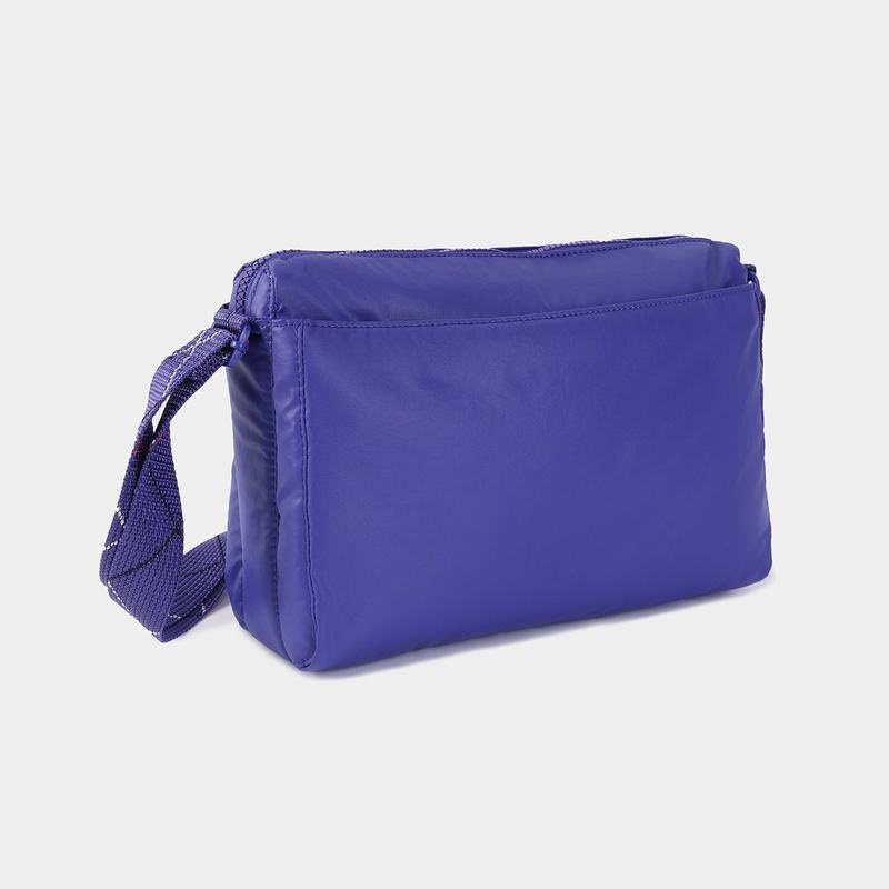 Royal Blue Women's Hedgren Eye Medium Shoulder Bags | KUM2287AK