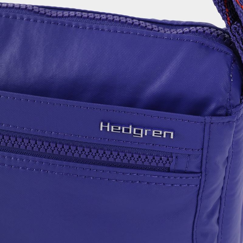 Royal Blue Women's Hedgren Eye Medium Shoulder Bags | KUM2287AK