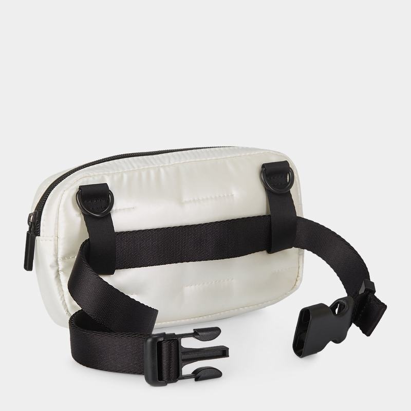 White Women's Hedgren Snug Belt Bags | HLX4154ZN